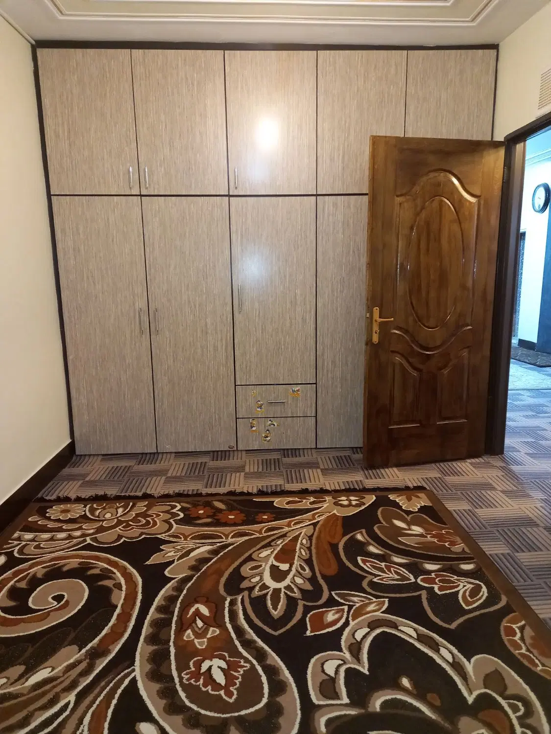 فروش آپارتمان تک واحدی منظریه