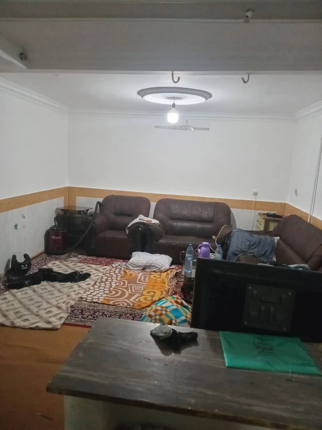 طبقه همکف ۸۵ متر راه مشترک