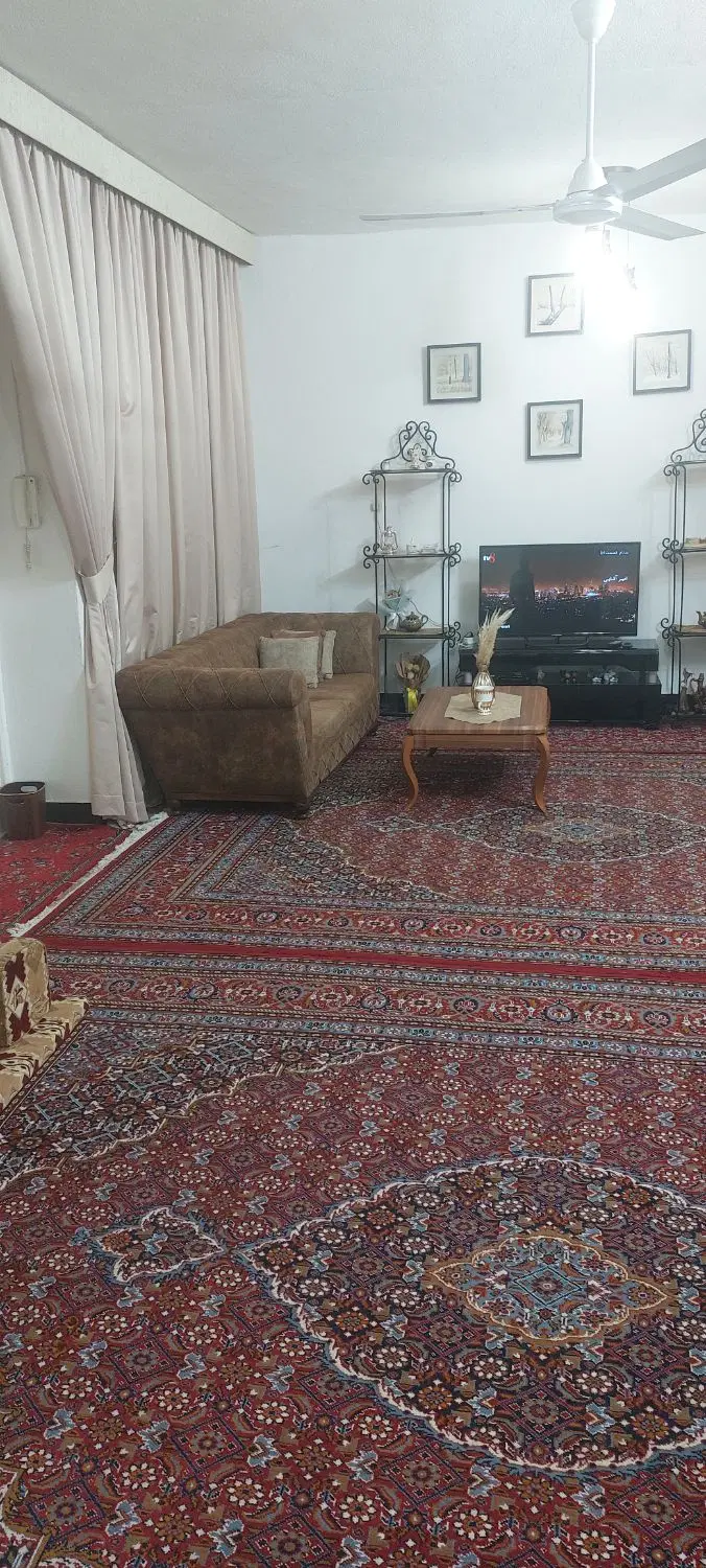 خونه شیک بستک متراژ بالا حیاط دار دلباز
