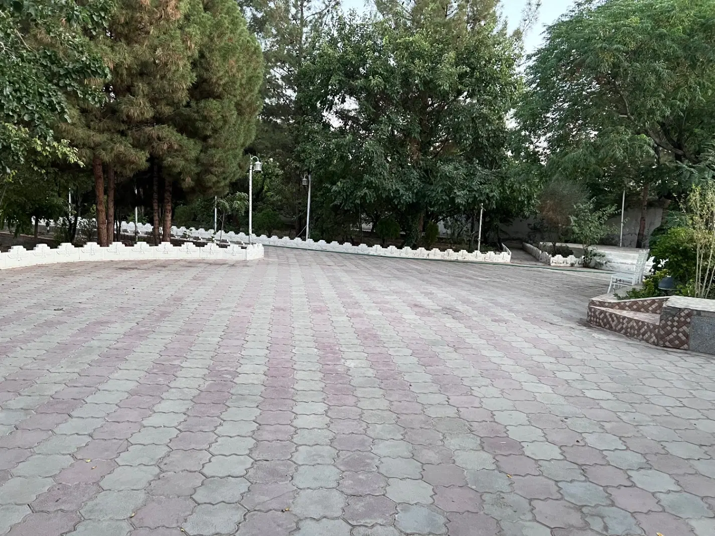 زمین تجاری مسکونی