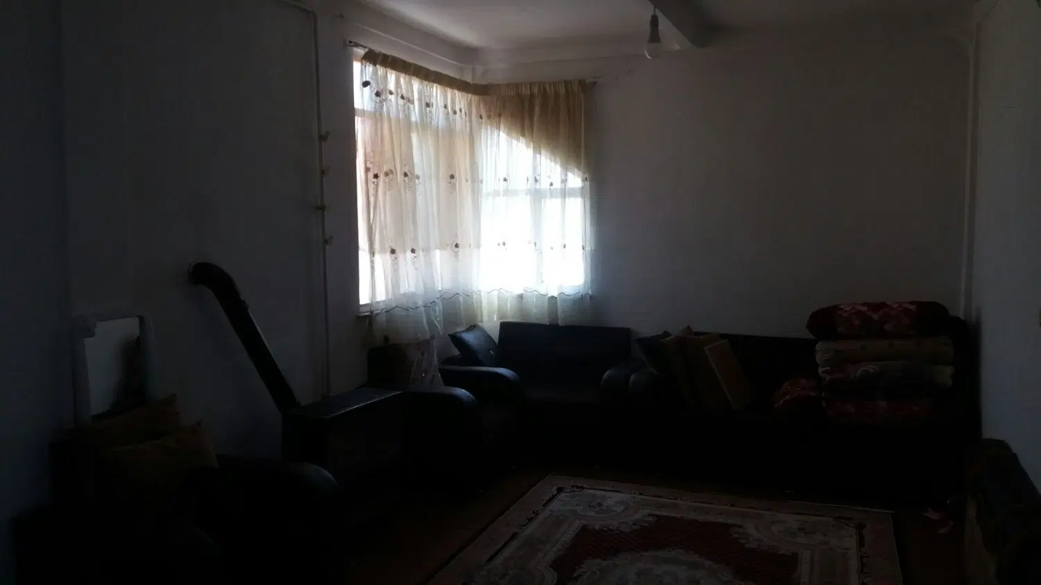 آپارتمان 60 متری در 1،17 بهاران