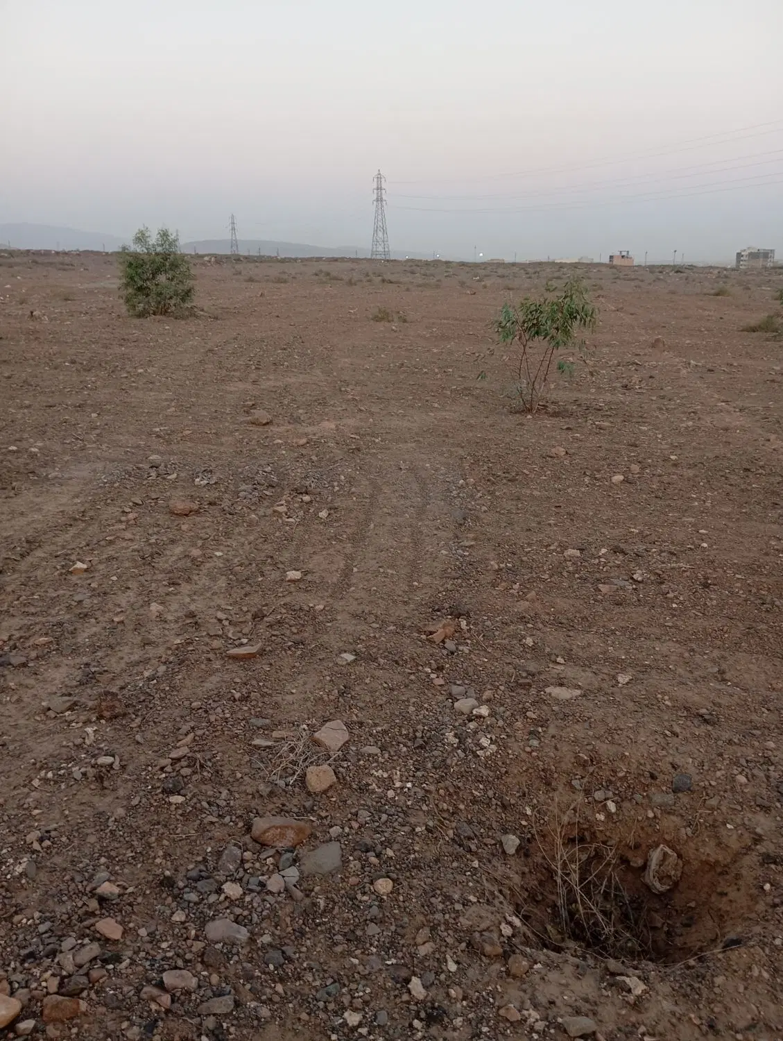 زمین 400متری