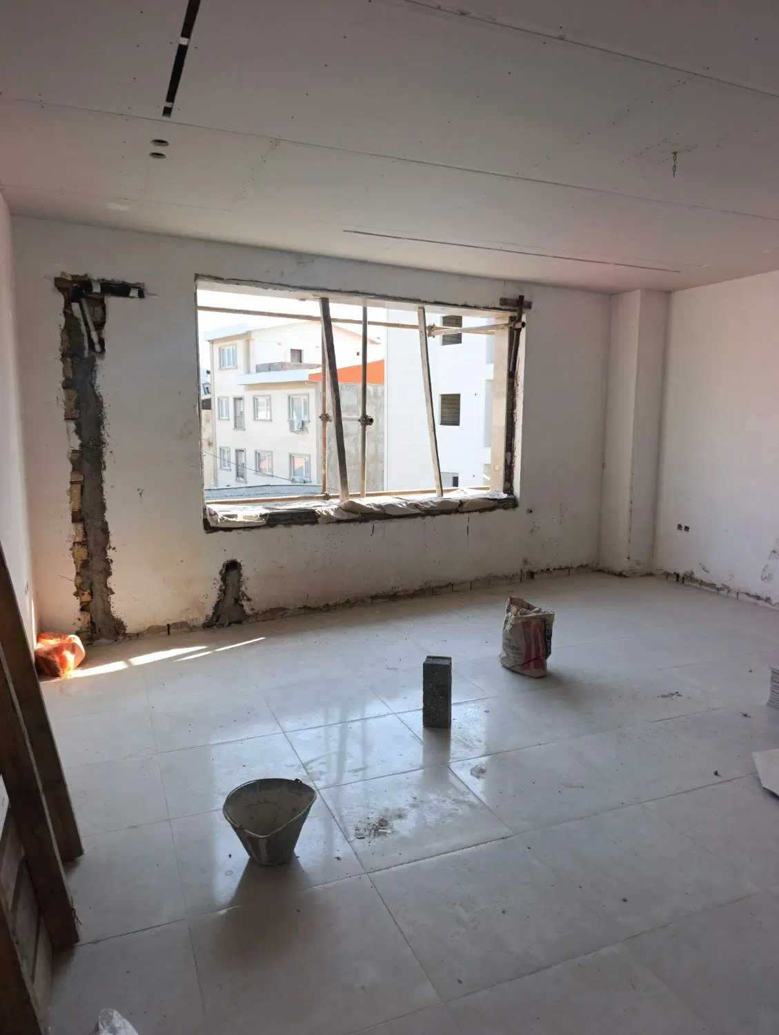 آپارتمان ۷۵متری در رزمندگان