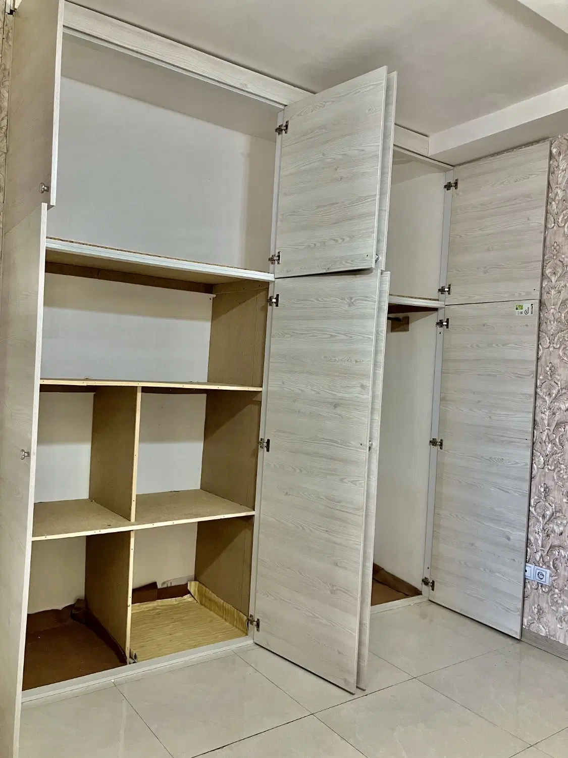 رهن و اجاره آپارتمان دو خوابه نوساز شیک