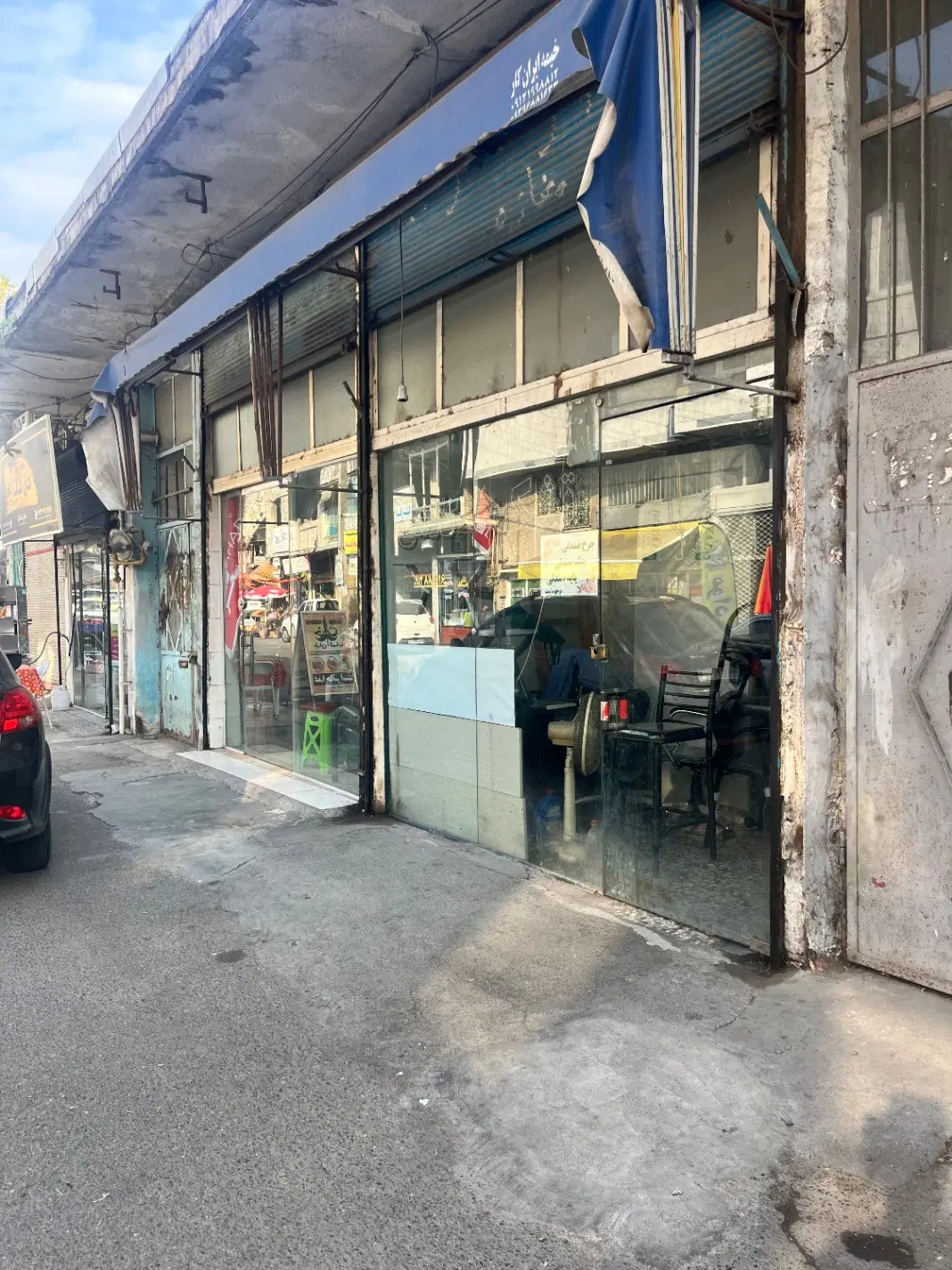 فروش دو دهنه مغازه _ لوکیشن خوب برای انواع شغل ها