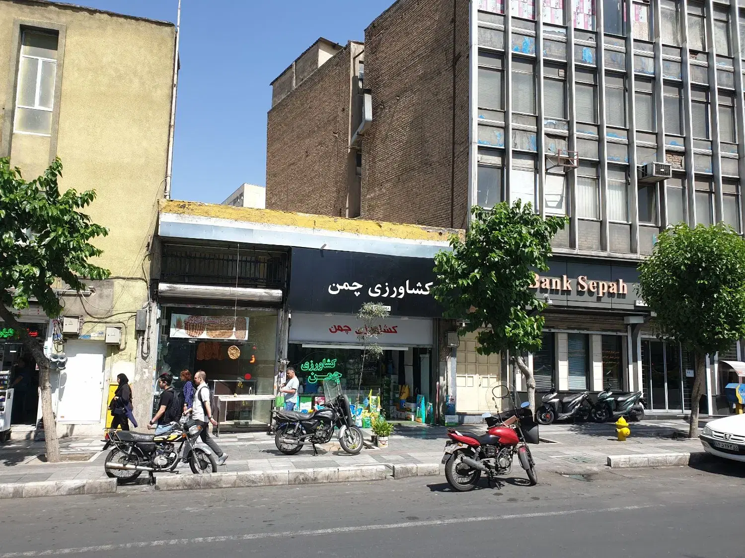 ۴۶۲ متر تجاری