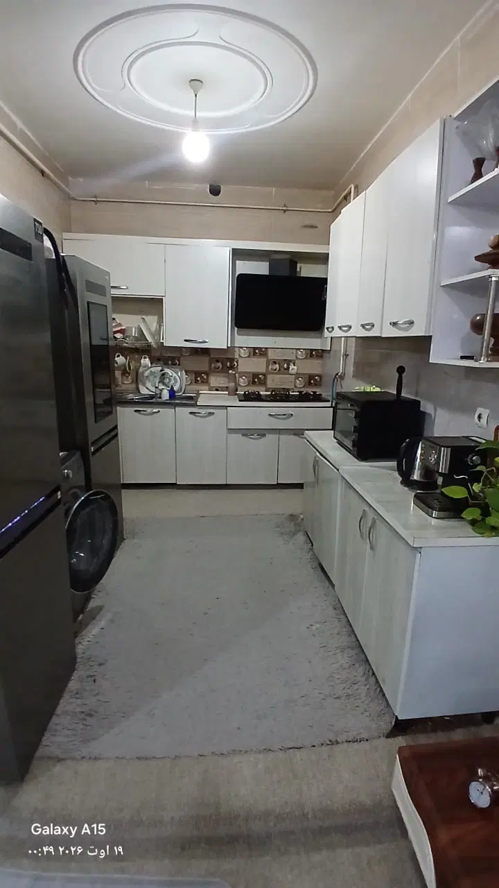 منزل مسکونی۷۰متری سر خیابان اصی ۳۰ متری دوم