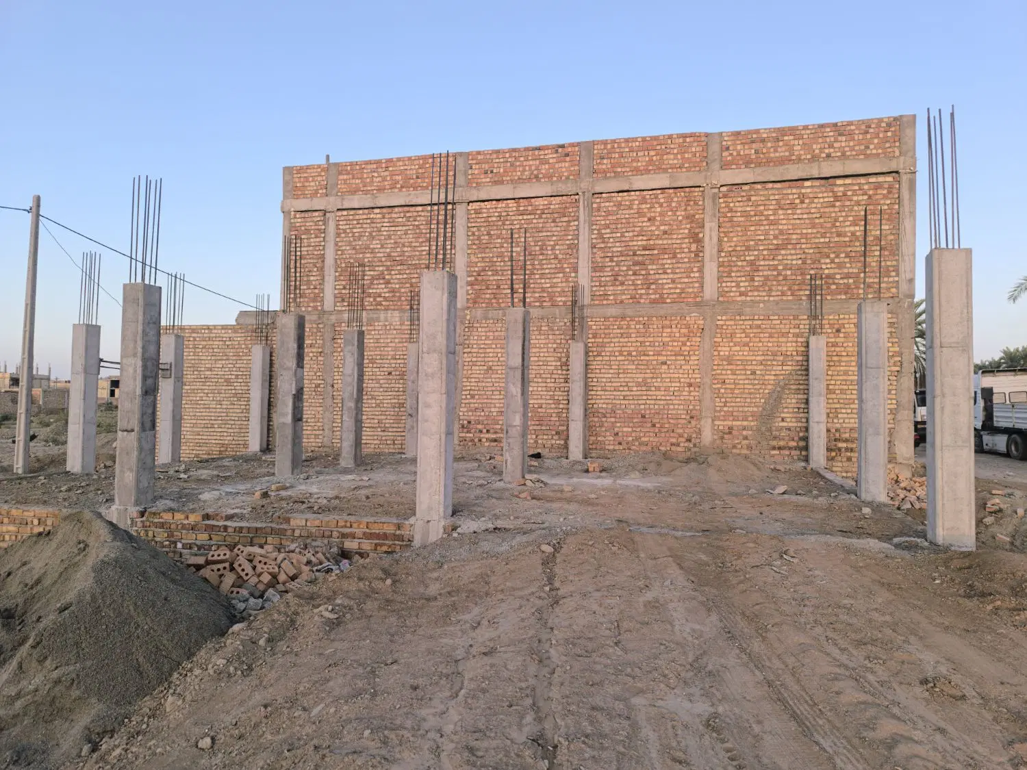 فروش زمین زیباشهر علوم پزشکی