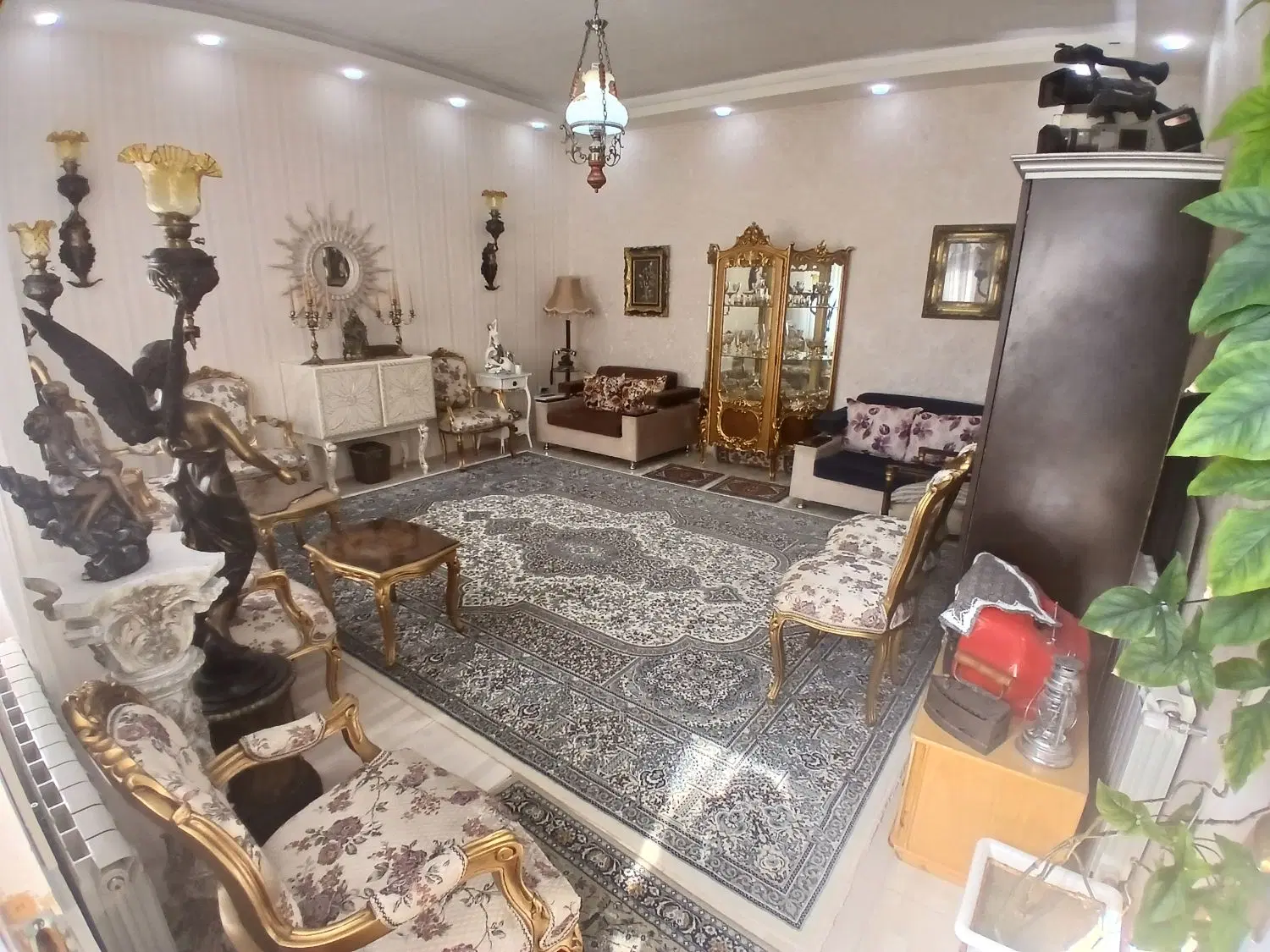 خانه ویلایی دو طبقه جمعه مسجد (فوری)