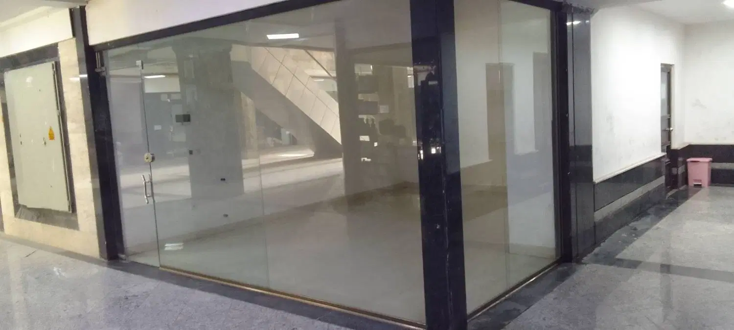 اجاره مغازه ۲۷ متر مربع دونبش در پاساژ آتیه
