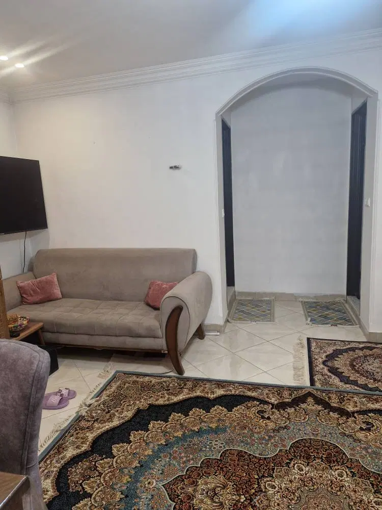5۰ متر آپارتمان نقلی خیابان نوری