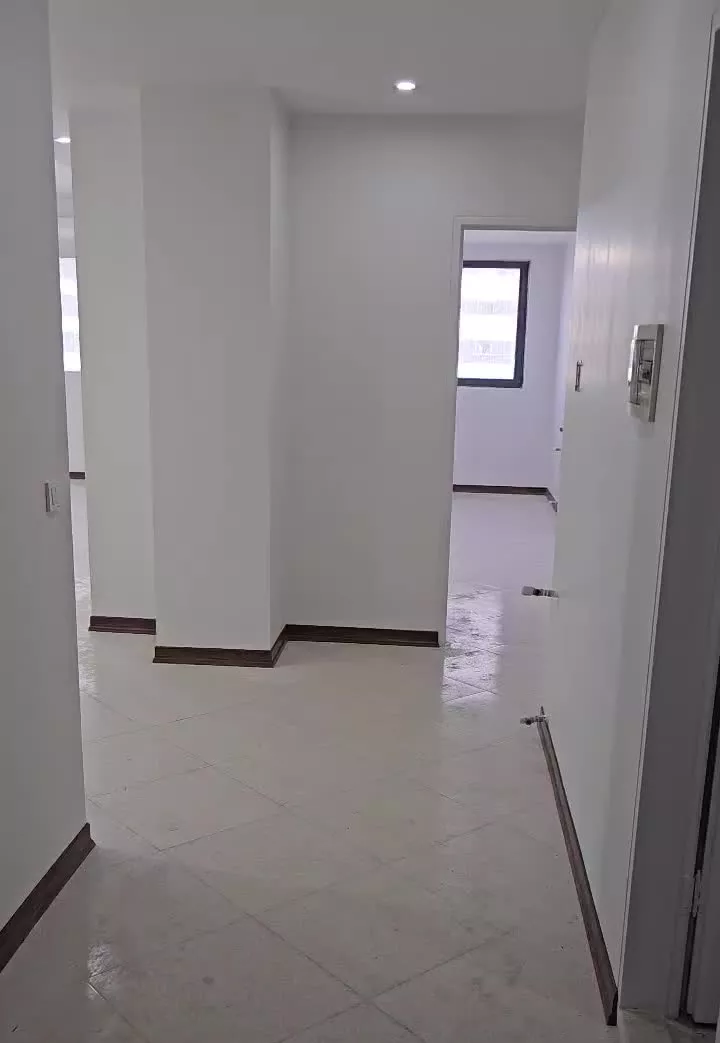 واحد ۱۱۷ متری