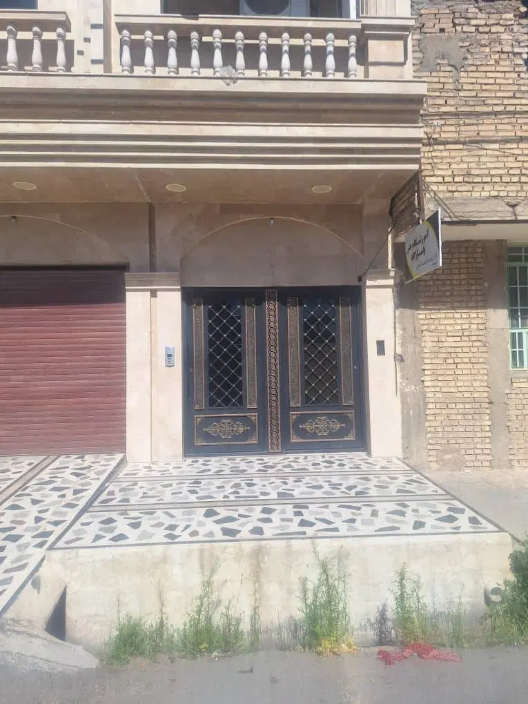 فروش واحد تجاری ۷۵متری