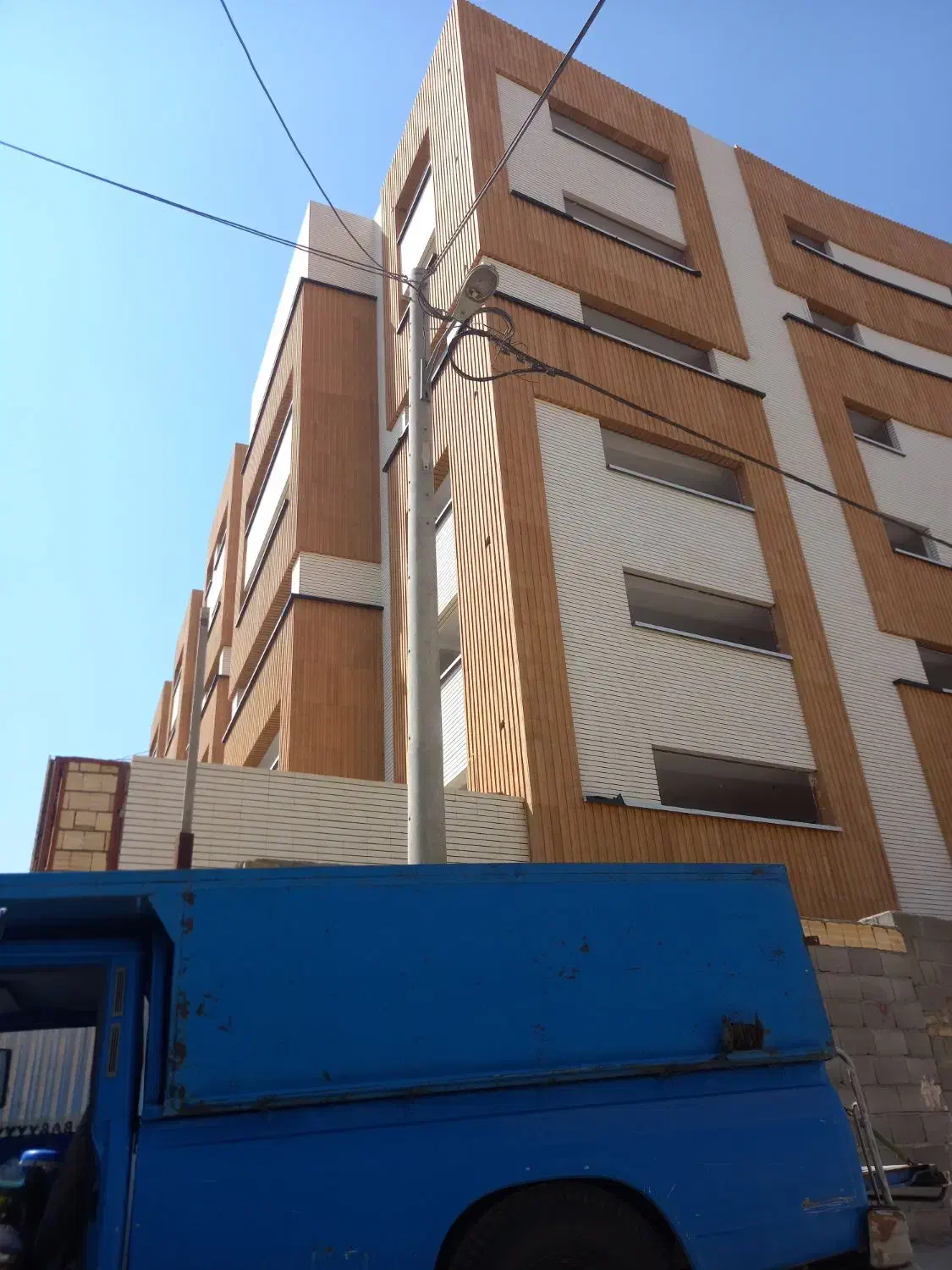 منزل ۱۰۰متری اجاره ای   عروس و دامادی شیک