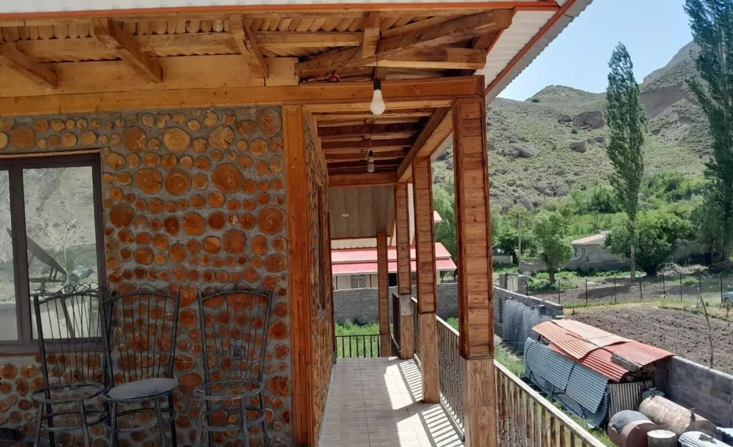 فروش خانه کلبه کوهستانی