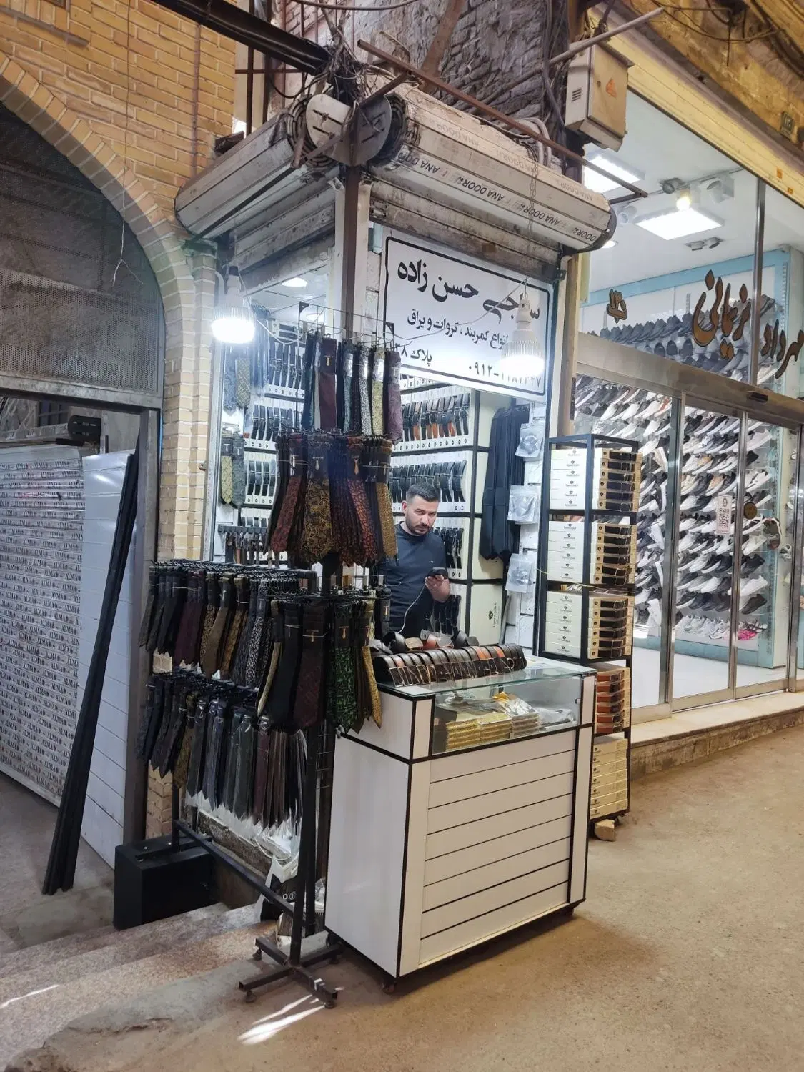 مغازه فروشی بازار تهران(چهار سوق بزرگ)