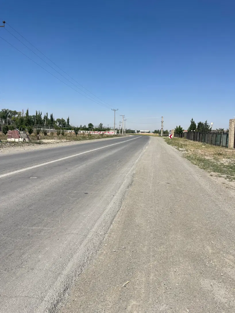 زمین دو بر موقعیت تجاری و گلخانه