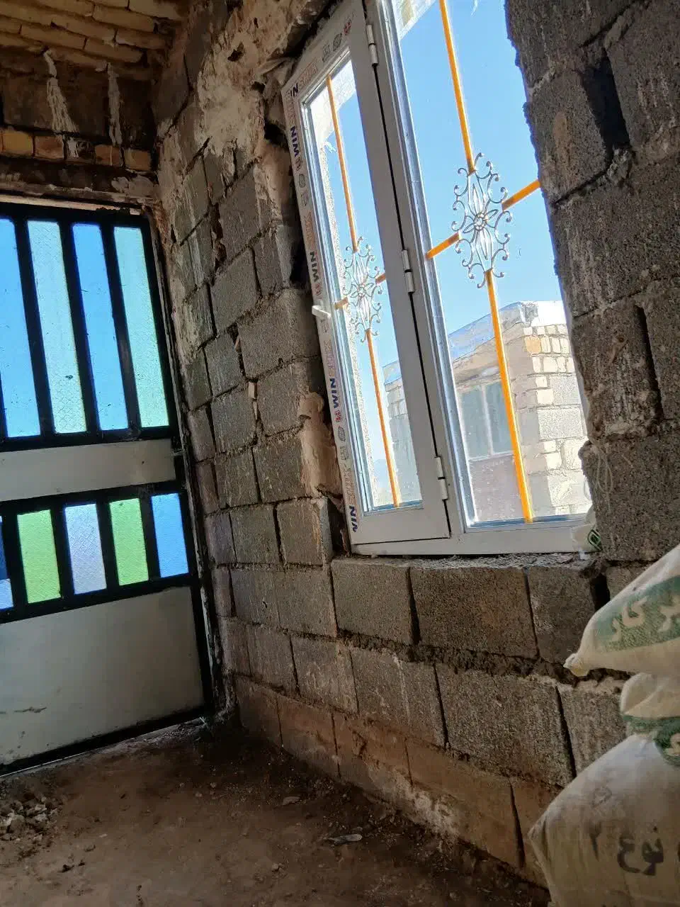 باغچه کوچک و نقلی