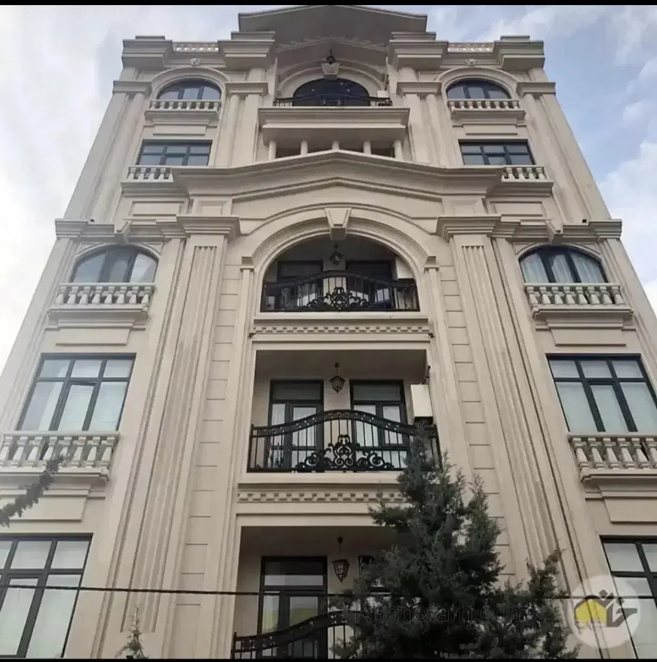 واحد ۱۷۰ متر موقعیت عالی منطقه ۱