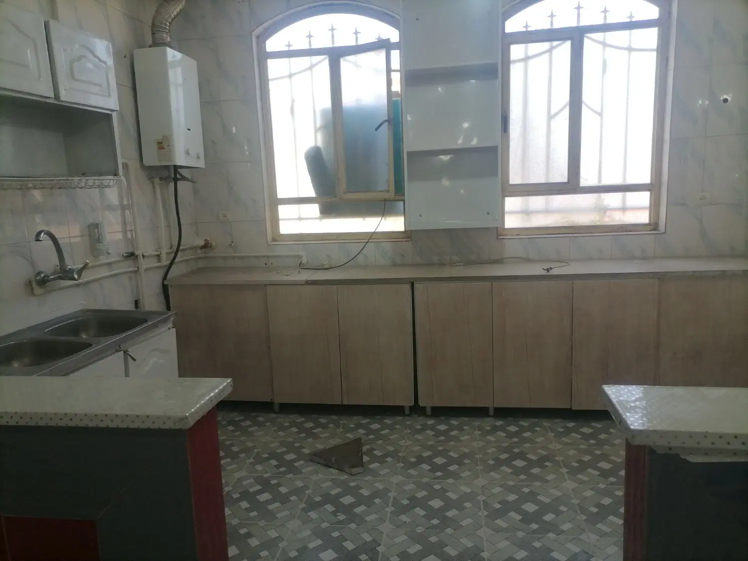فروش خانه دوطبقه ویلای راه جدا شیک شیک
