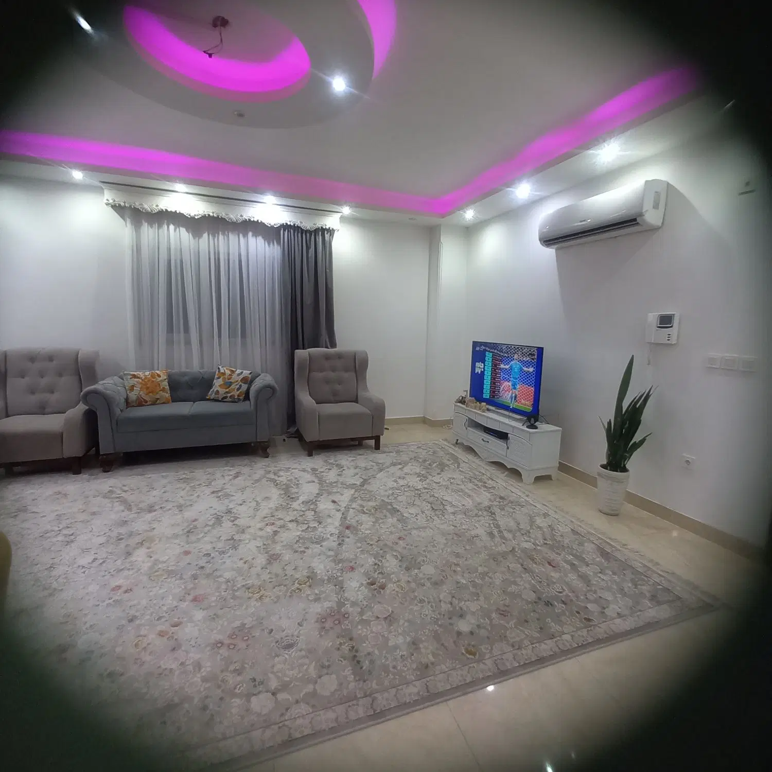آپارتمان تک واحدی_آسانسور_سندتکبرگ_تختی