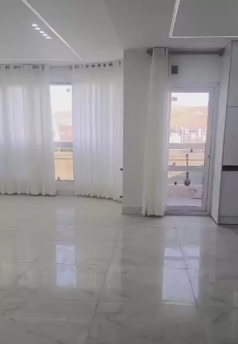 سه خواب ۲۲۰ متری سوپر لاکچری مستر دار