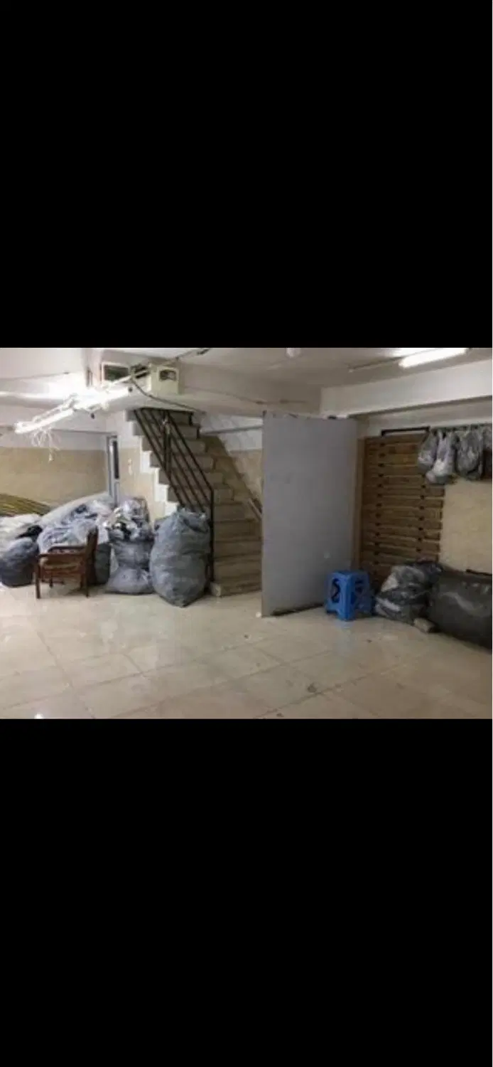 زیر زمین تجاری در بازار تهران کوچه ماشین رو