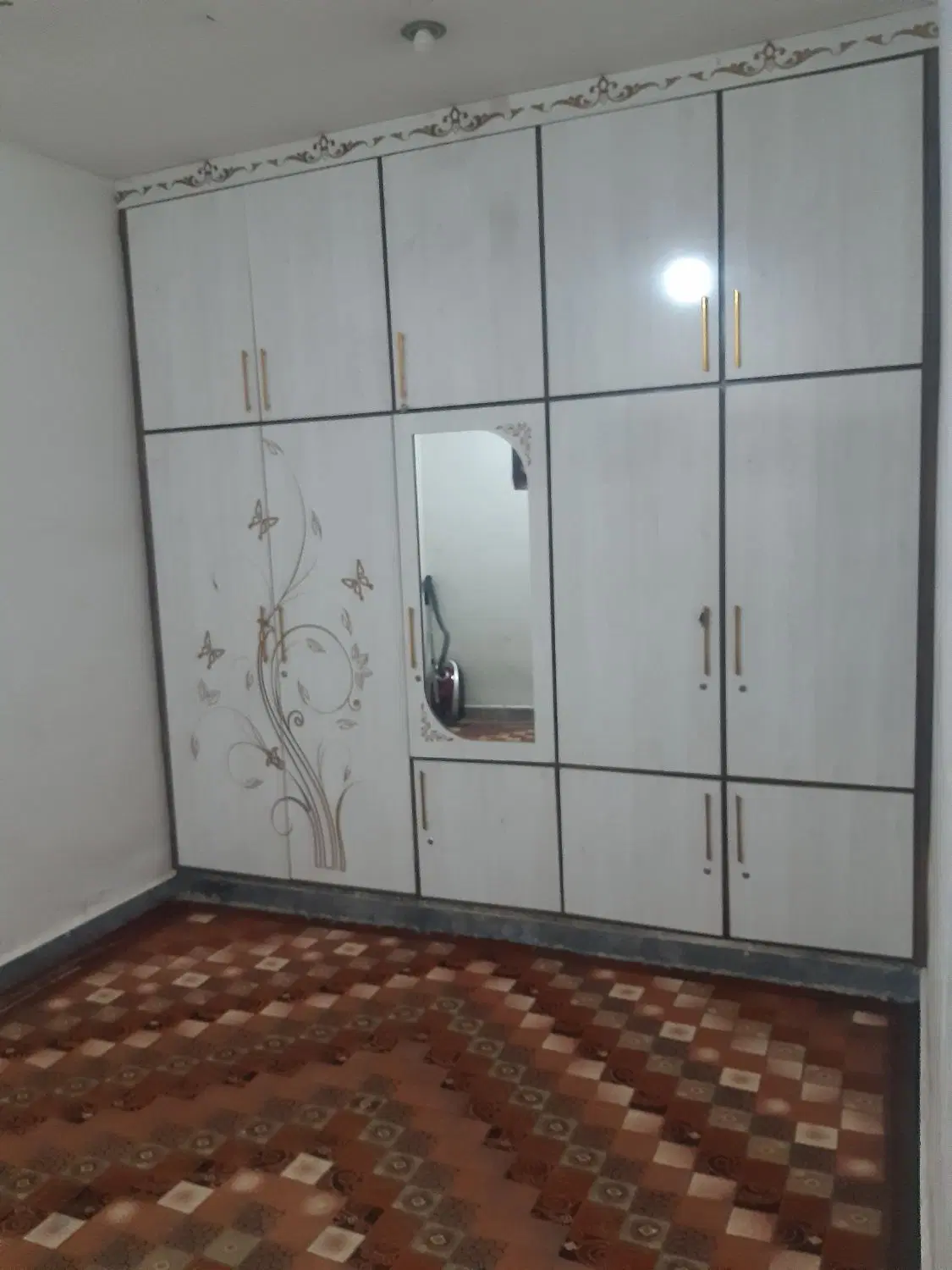 منزل ۲۰۰متری خیابان چنانه