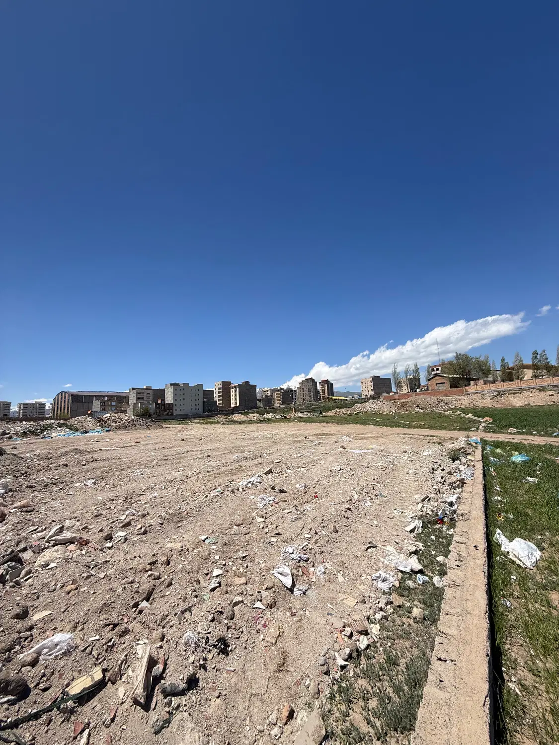 ۳۱۰۰ متر زمین در بهترین جای سرعین