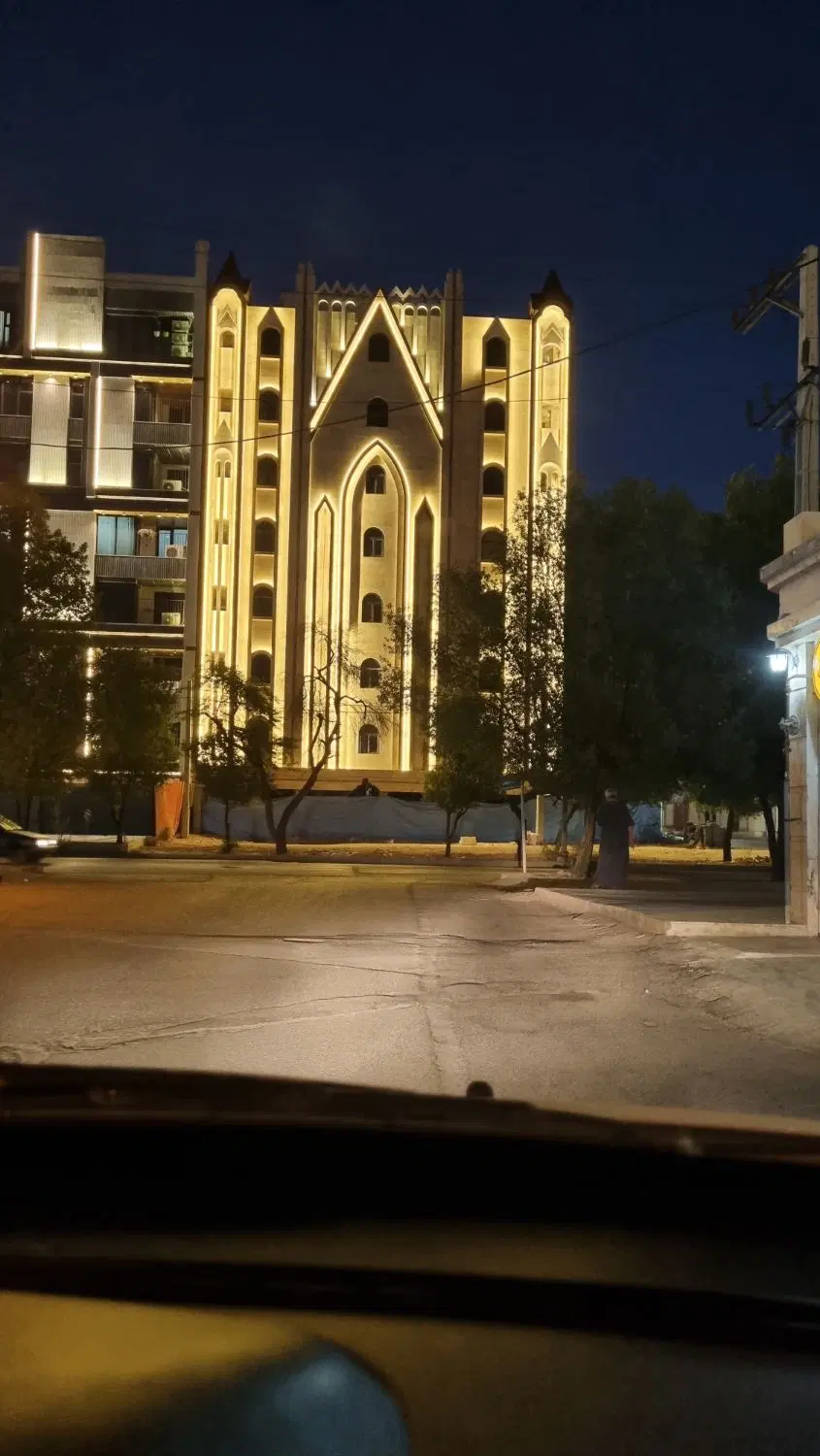 فروش آپارتمان باهنر