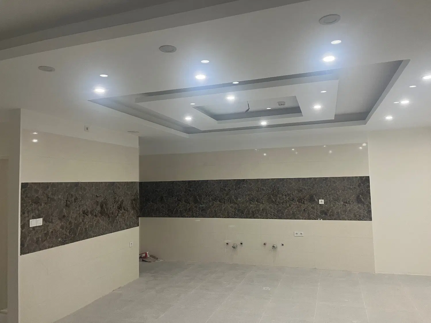 اپارتمان۹۸متر فروش  گرمدره جنوبی