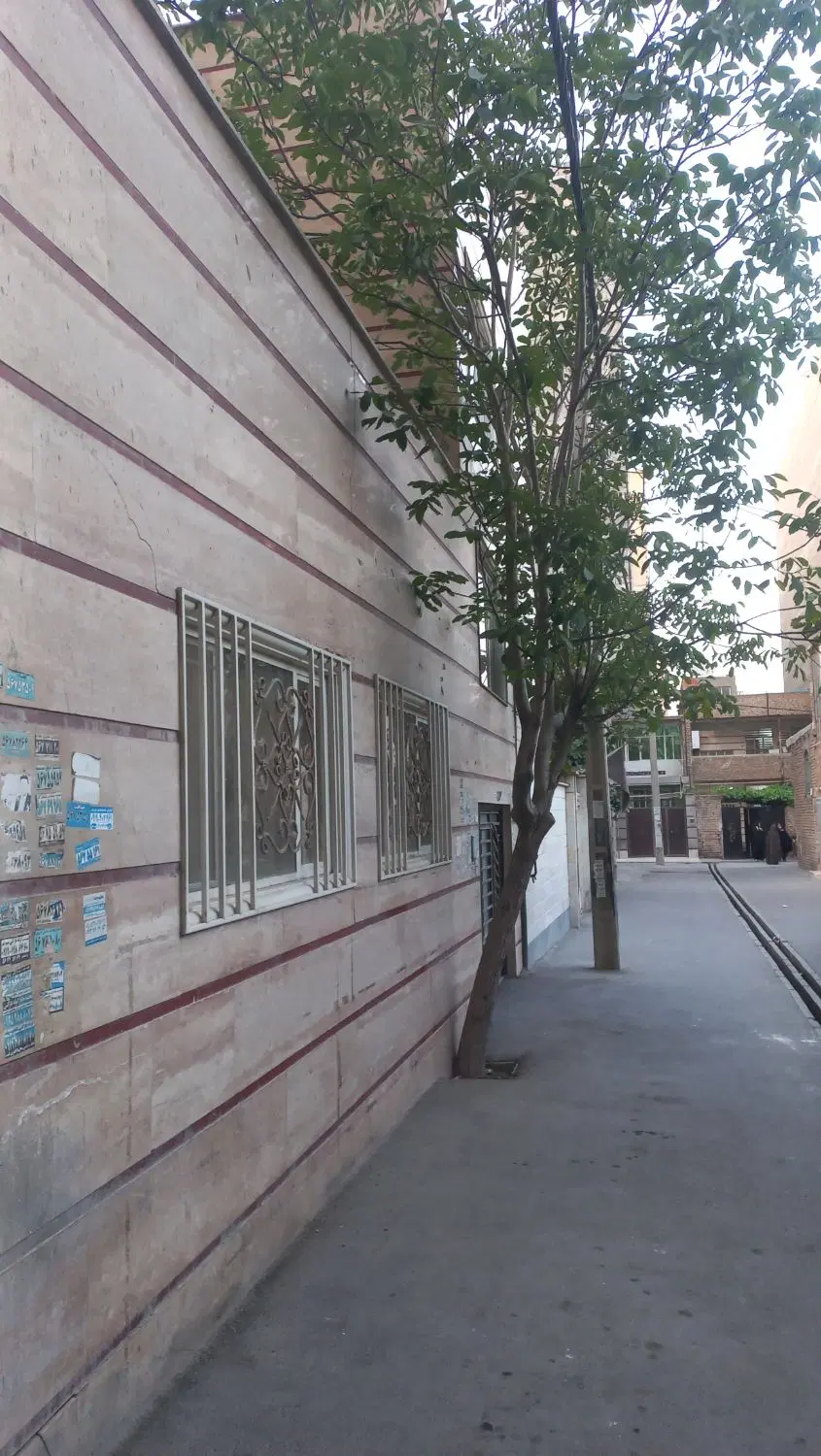فروش ویلایی ۲۵۰ متری ۲ طبقه نسیم شهر