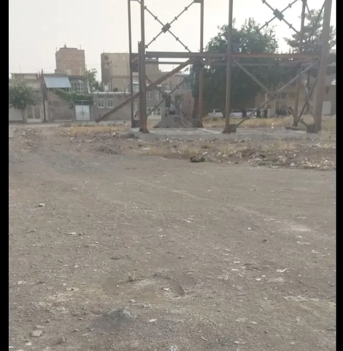 زمین فروشی کنار کلانتری ۱۲
