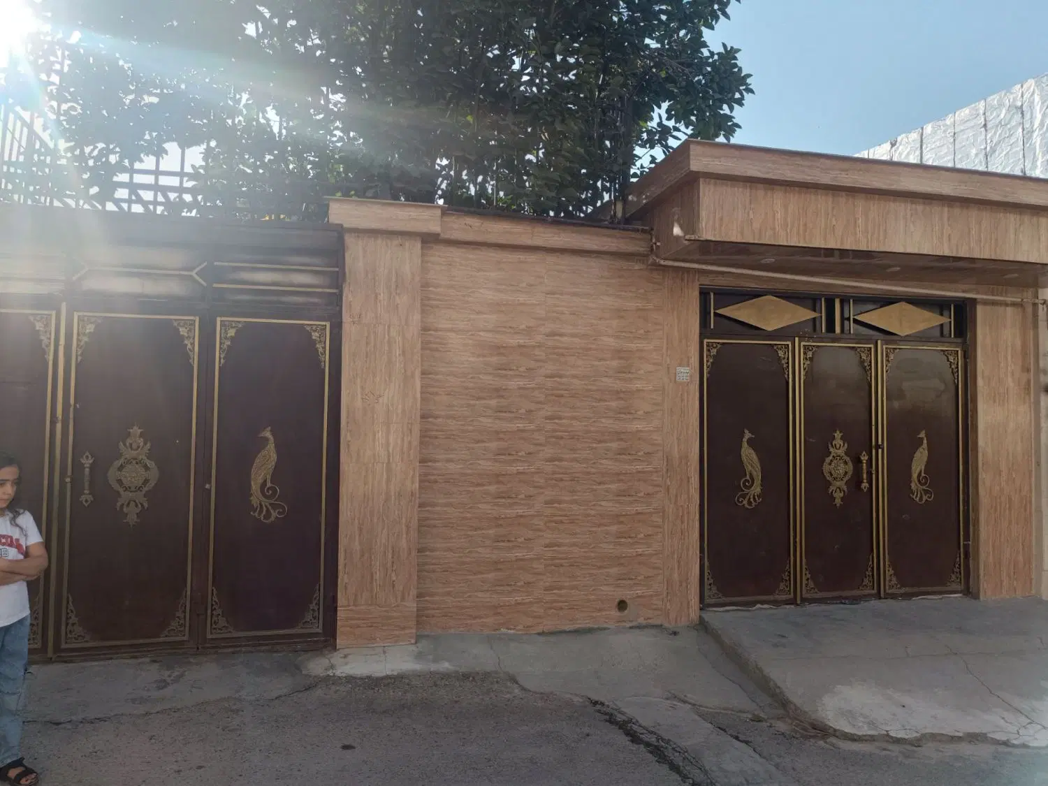 خانه ویلای شمالی چهاراه جعفرابادخیابان شهیدواحدی