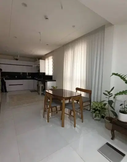 آپارتمان دوخوابه، وام دار،نما‌مدرن