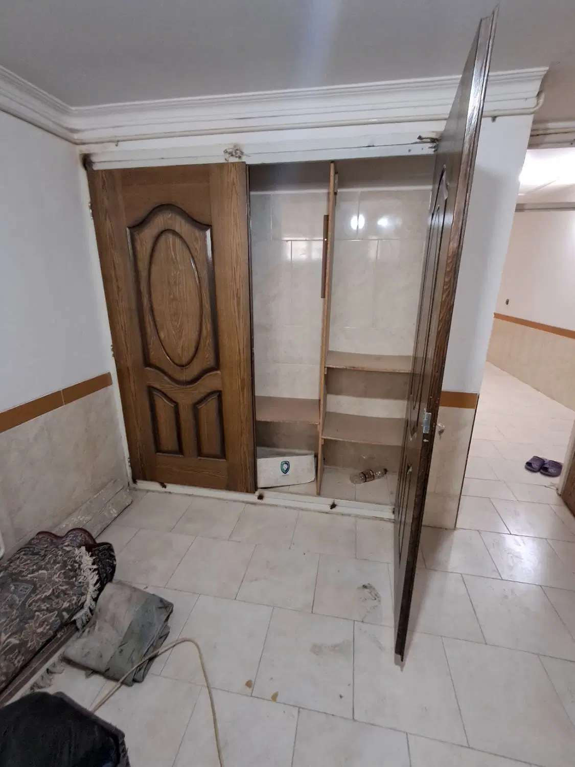 زیرزمین اجاره ای میدان نماز
