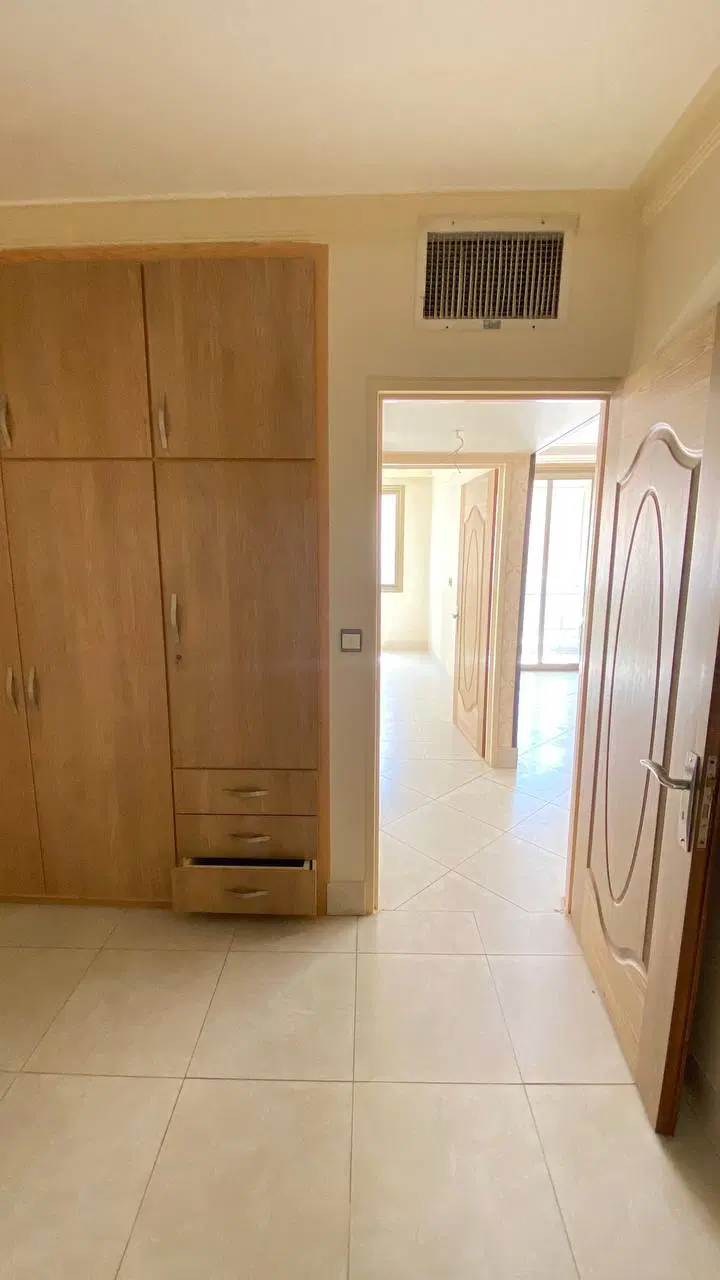 اپارتمان دو خوابه جنوبی