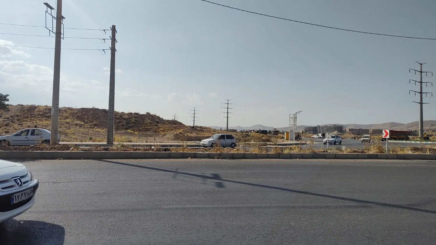 فروش ۳ دانگ زمین فاز ۲ صدرا ۲۸هکتاری