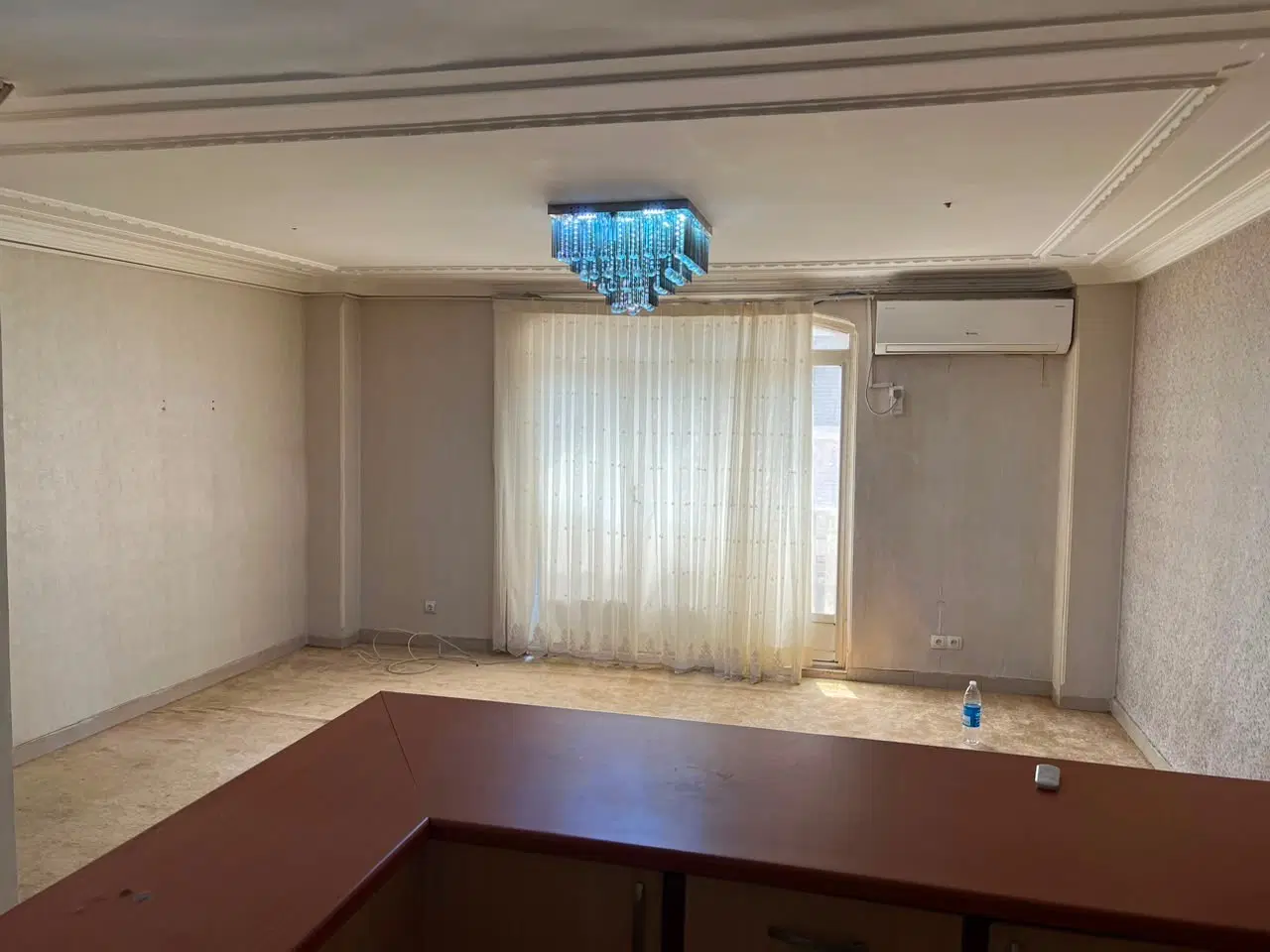 خانه آپارتمان واقع در محله اِوزیا