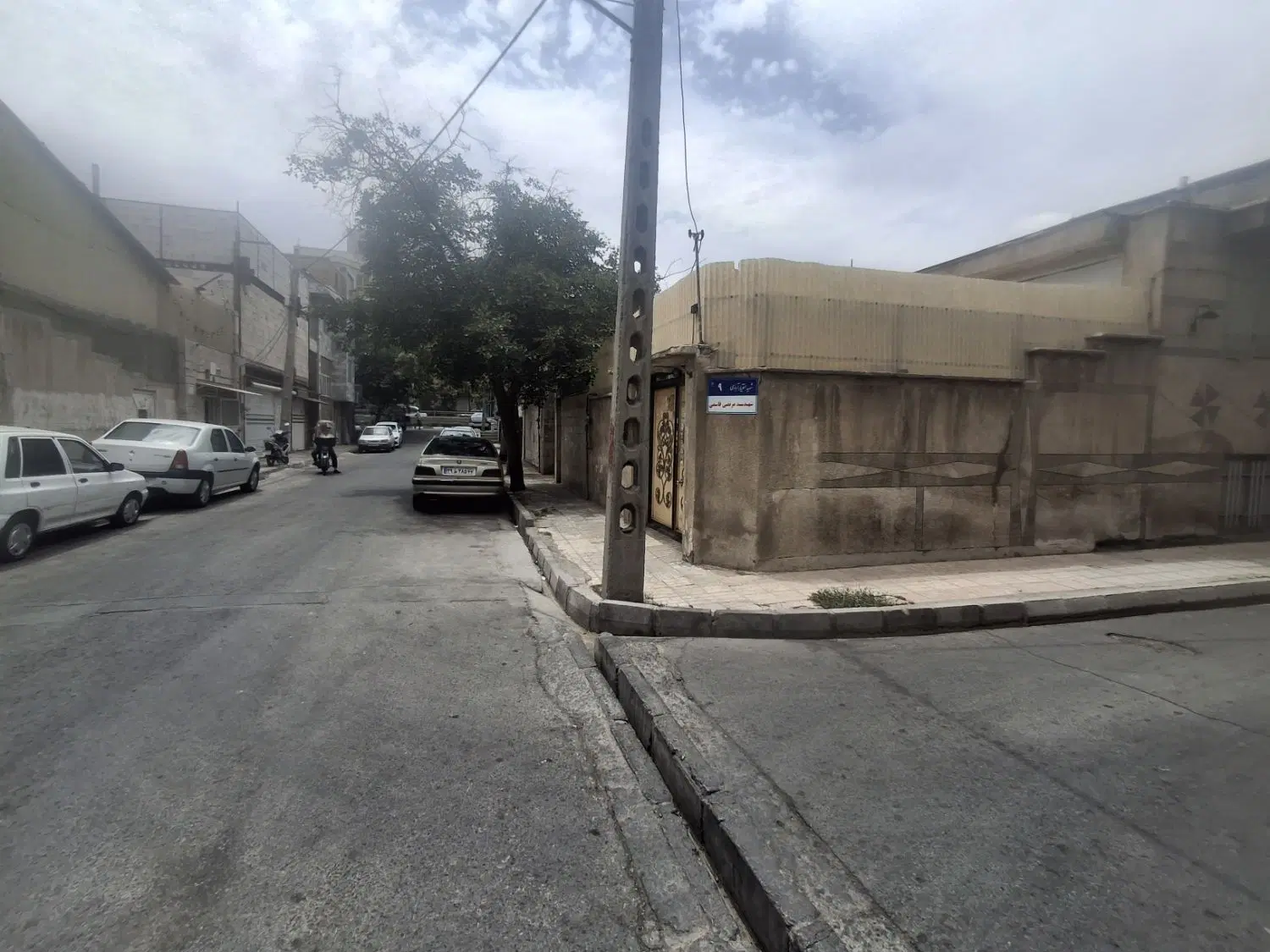 ((ویلایی۲طبقه ازهمکف خ شیرودی))