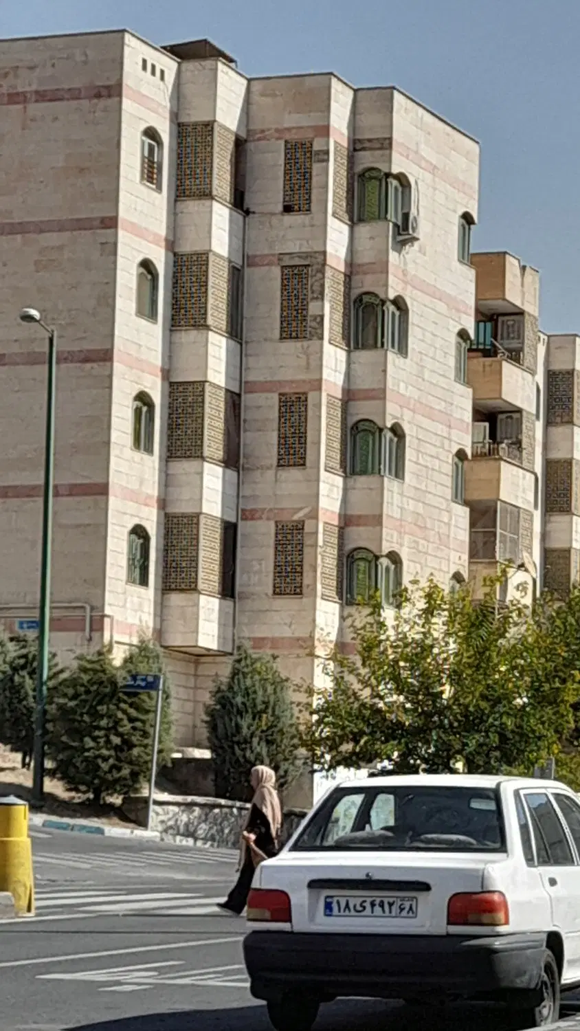 ۸۰متردوخواب شهرک شهید باقری دریاچه