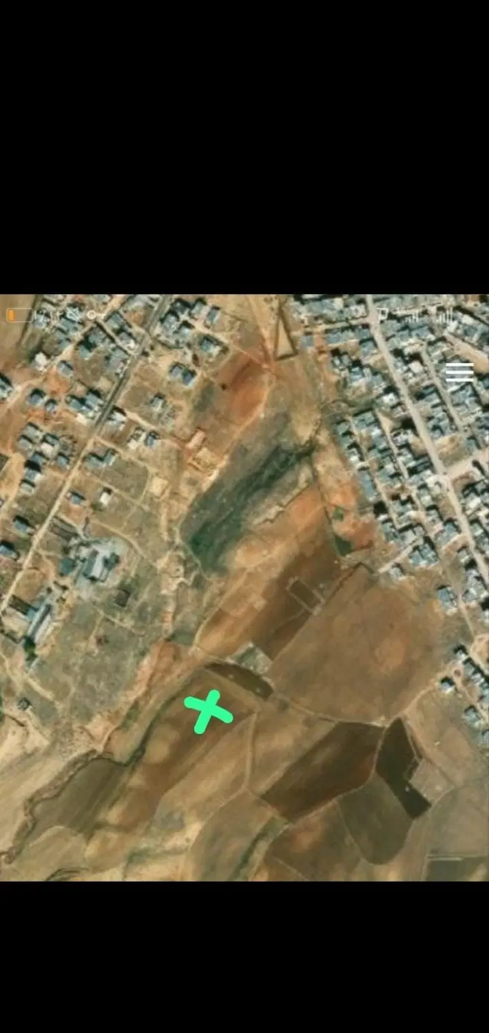 زمین 400 متری