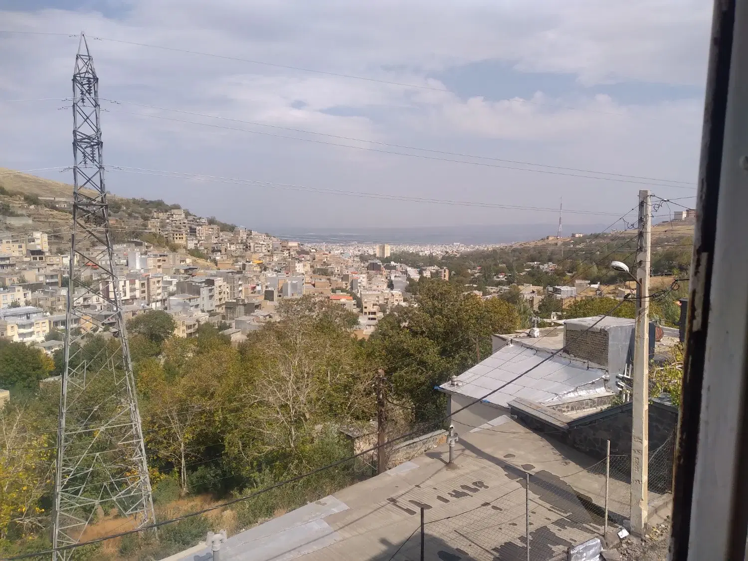 خانه قدیمی قابل باز سازی روستای سیلوار
