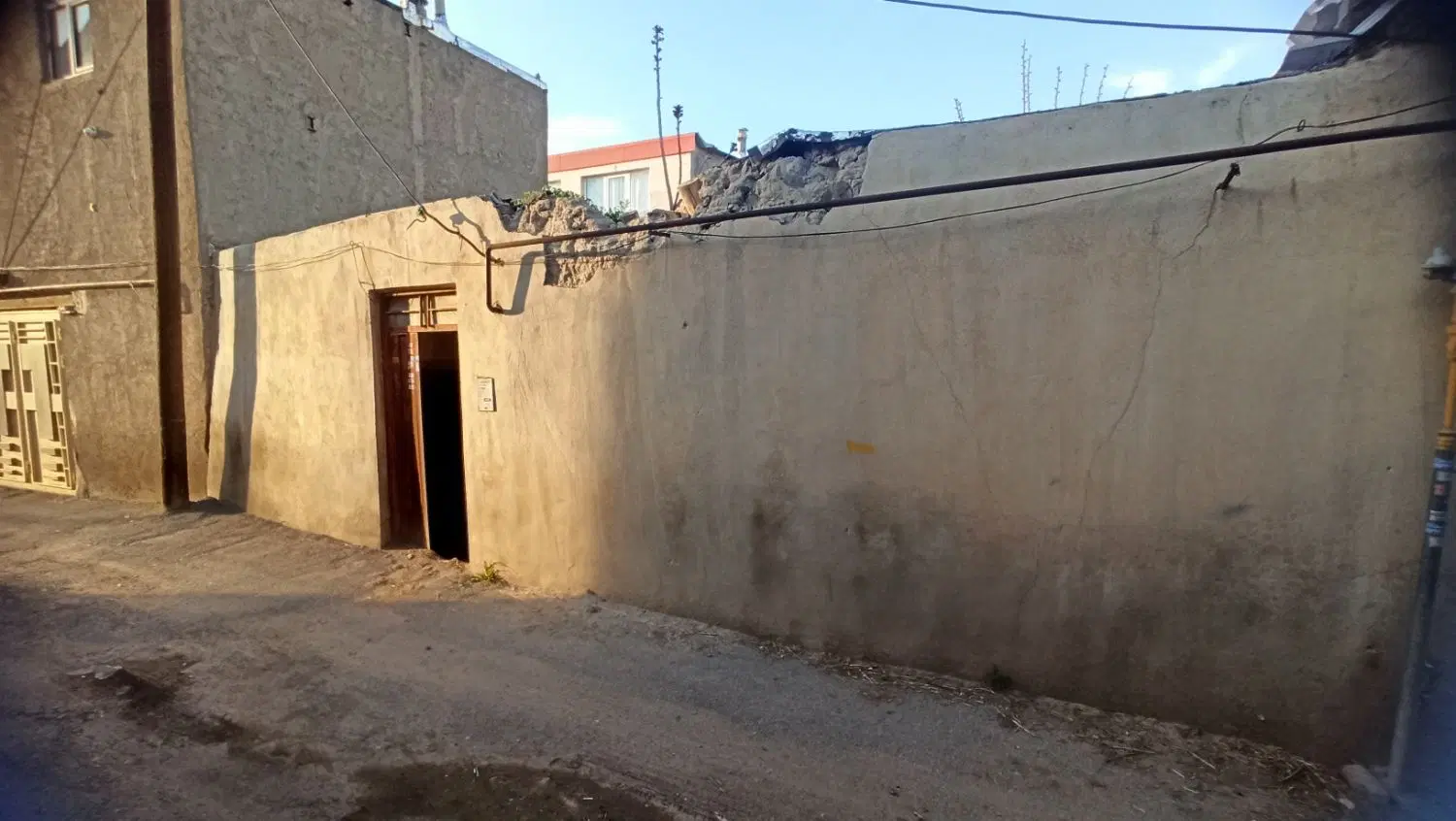 خانه کلنگی