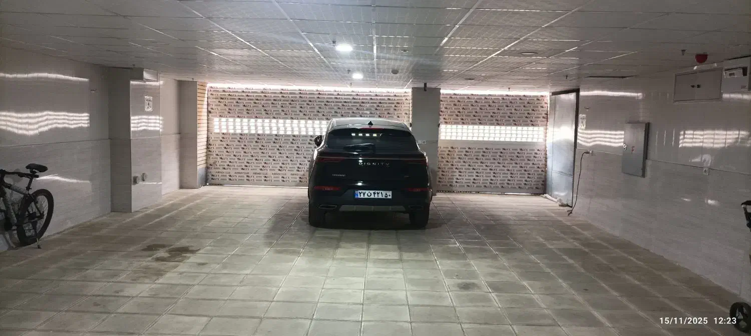 آپارتمان تک واحدی