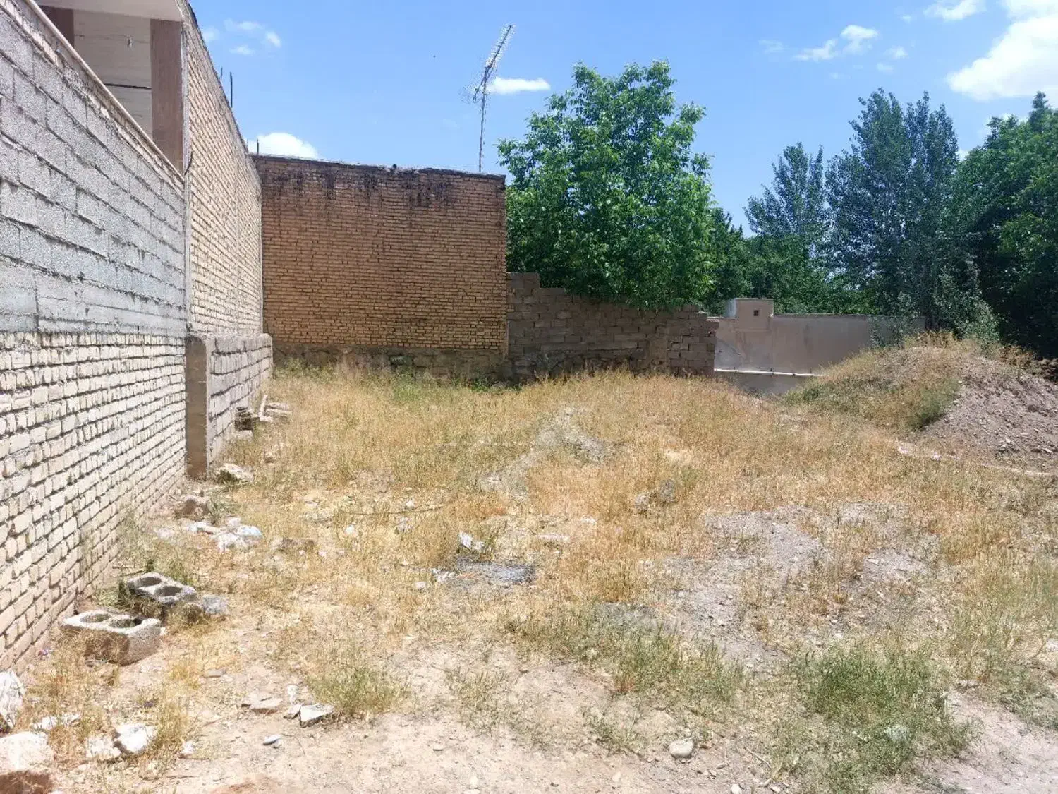 زمین ویلایی
