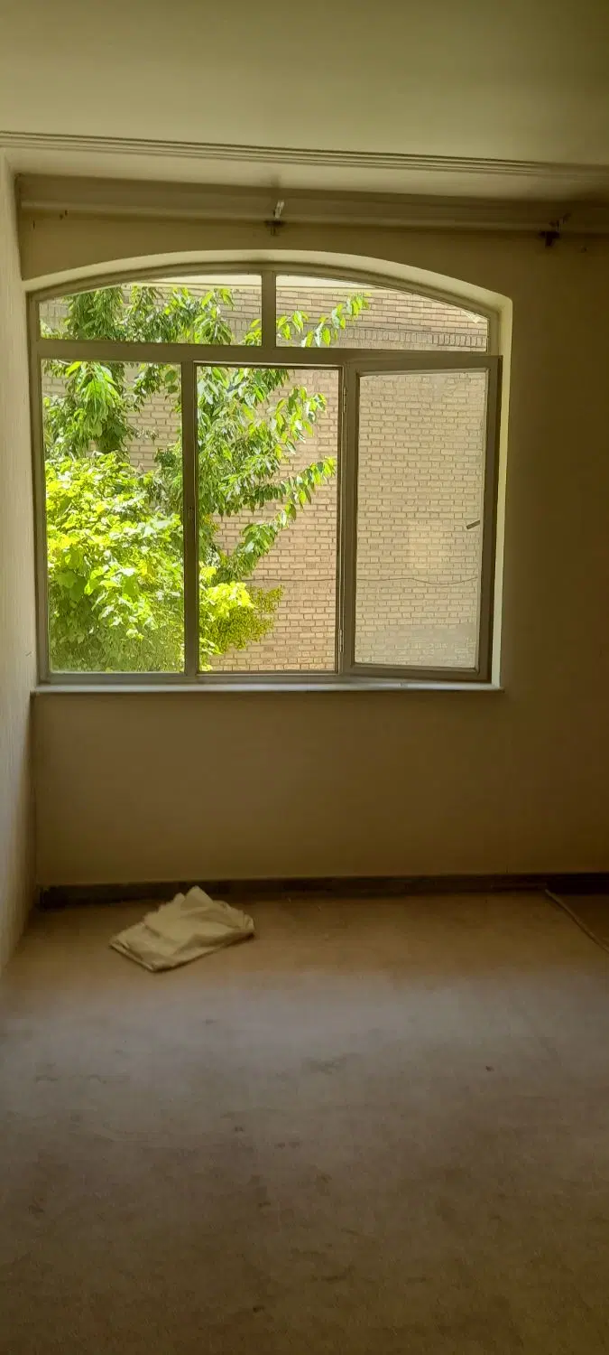 اجاره آپارتمان حیاط دار
