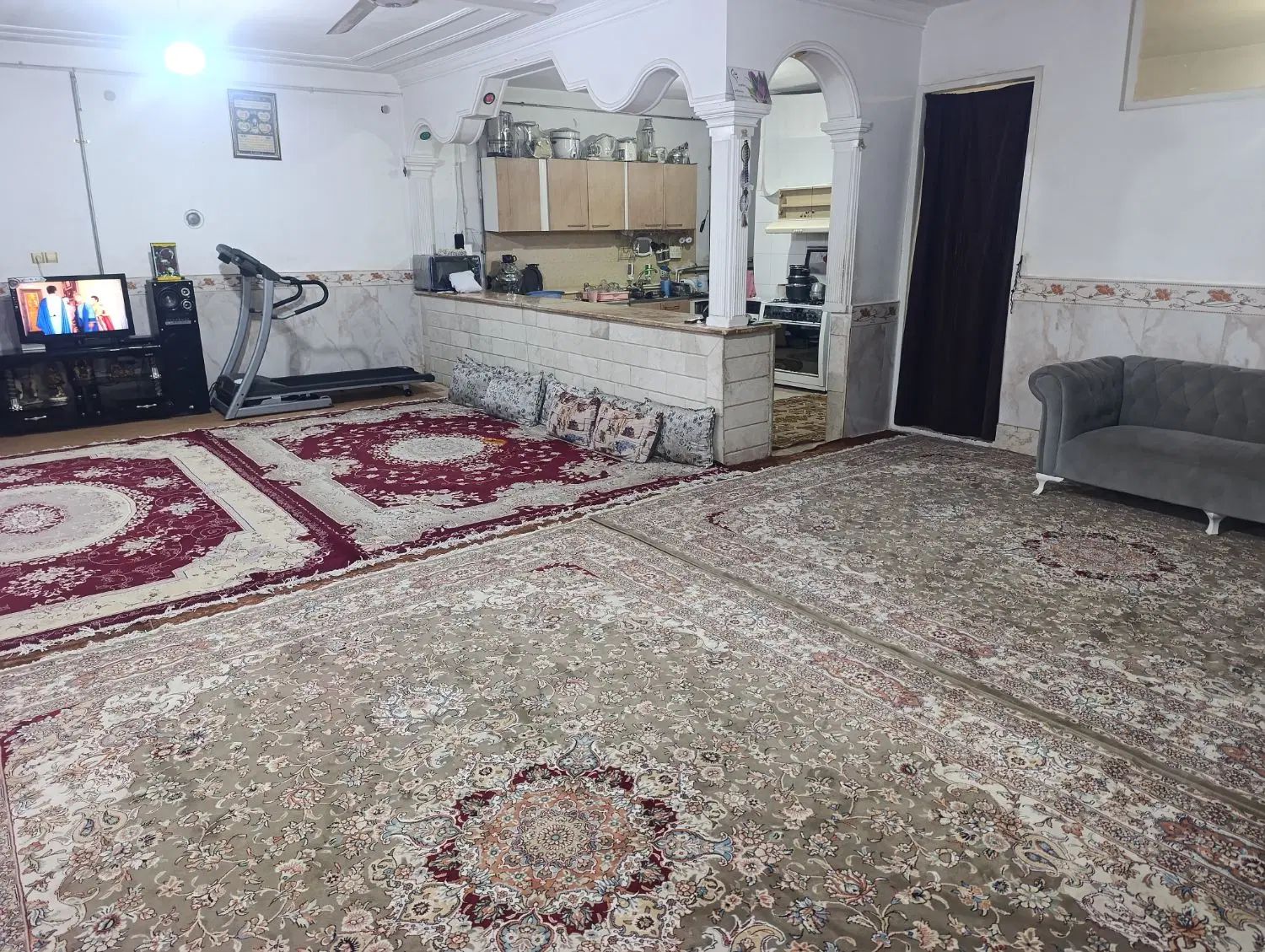 خانه مسکونی و خانه ویلایی