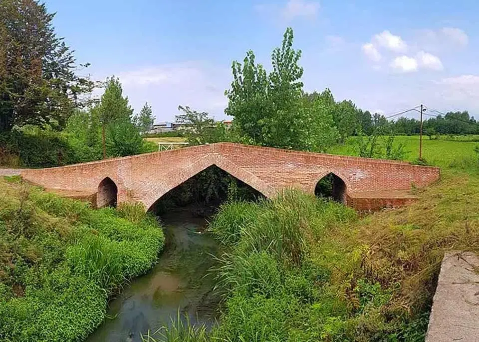 ۵۰۰ متر زمین مسکونی سند دار واقعه دشت