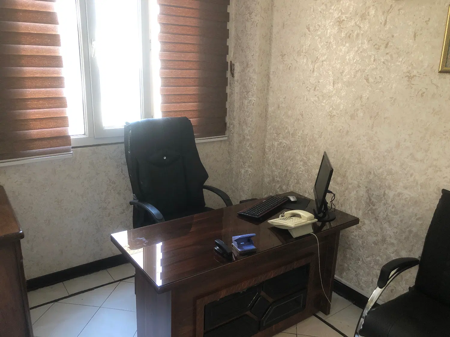 اجاره یک اتاق از دفتر وکالت به وکلا